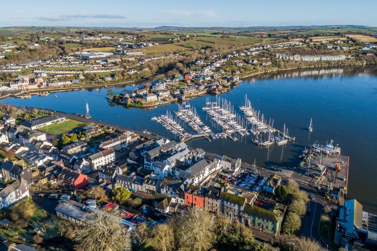 The Town House Kinsale, Hosted By Exquisite Holiday Homes, Sleeps 16 Exterior photo
